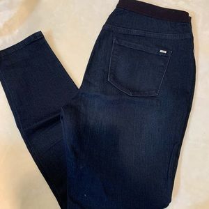 Simply Vera stretchy jegging size 10